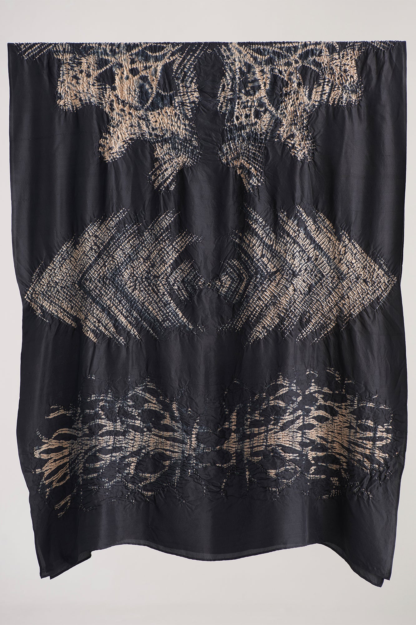AMAYA-DUPATTA