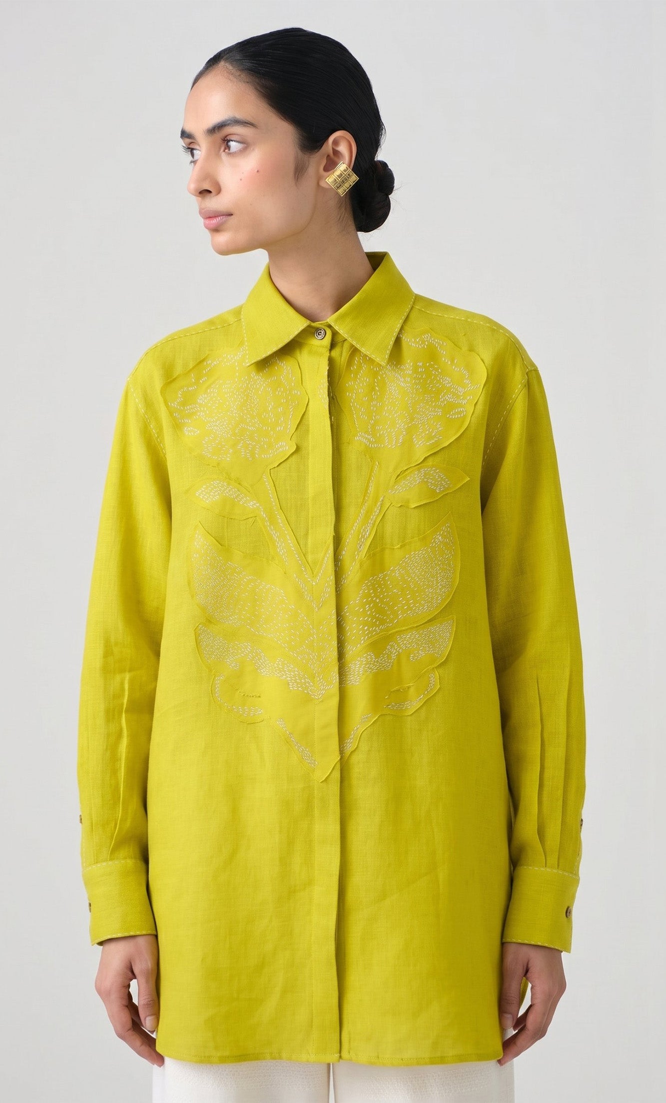 NASHPATI GREEN FLORAL PATCH TOP