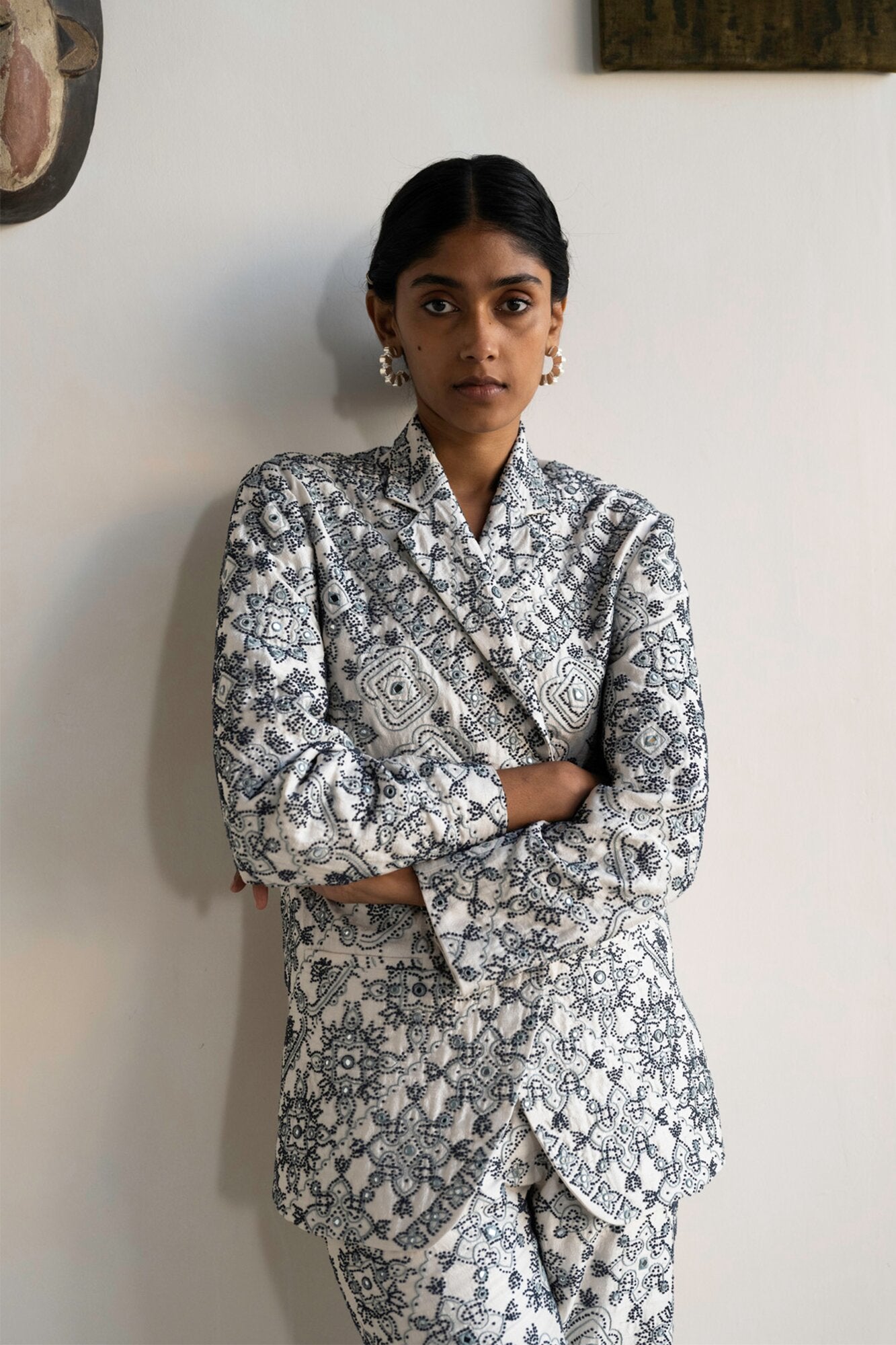 IVORY EMBROIDERY JACKET SET
