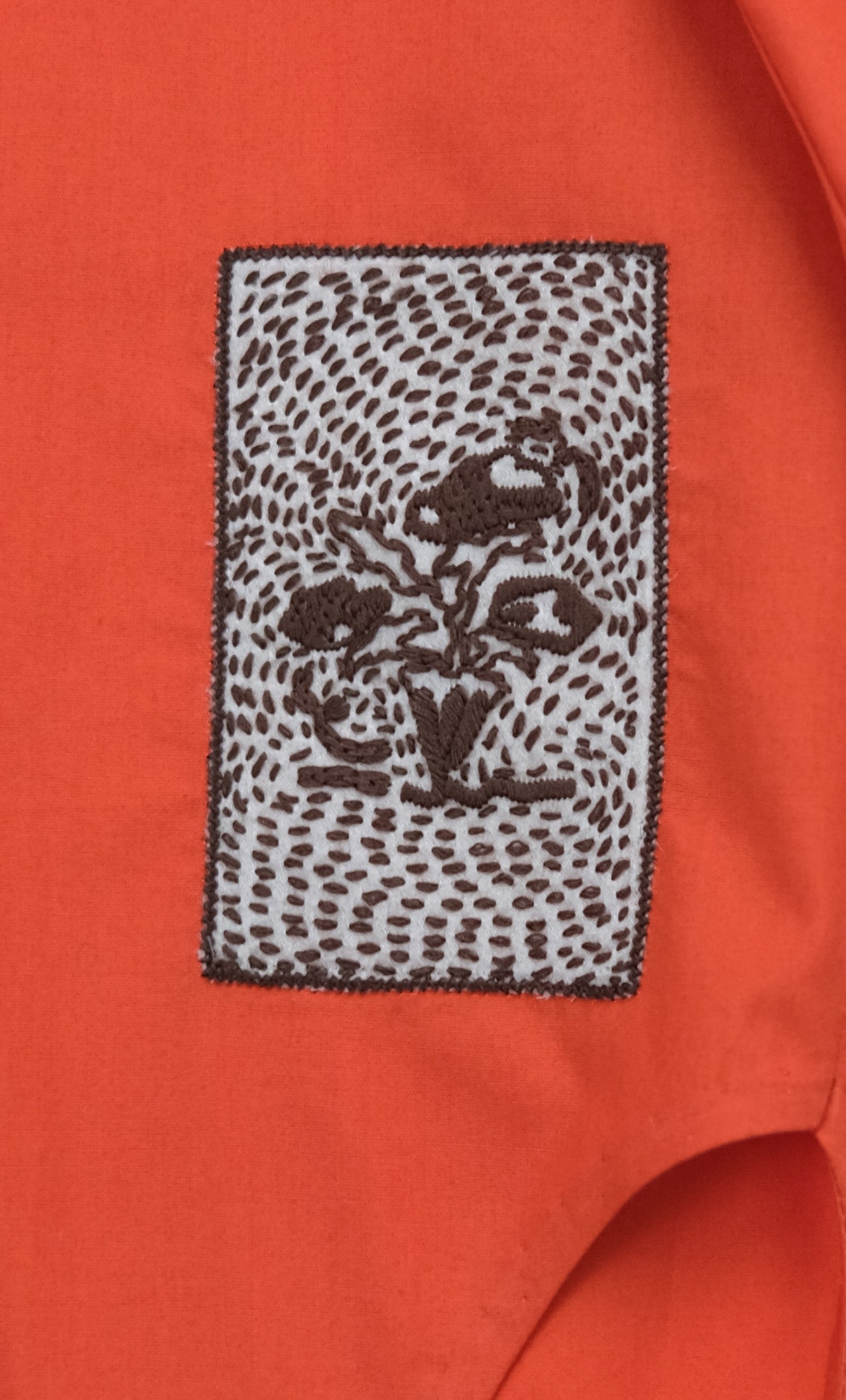ORANGE PATCH TOP