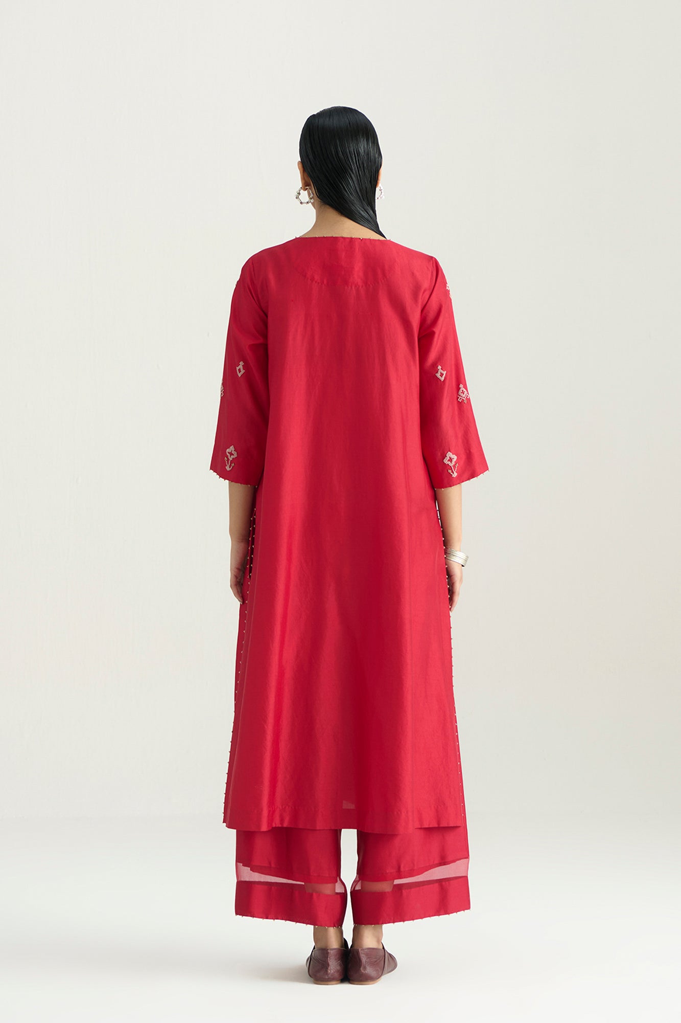 SAAHI-KURTA SET