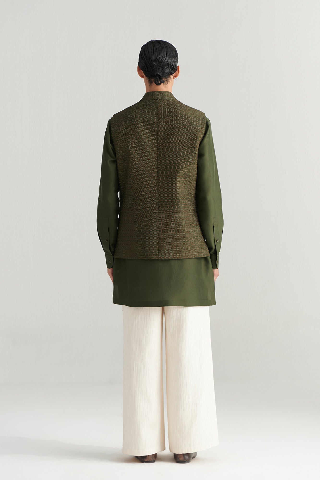 AZRU-SADRI KURTA SET