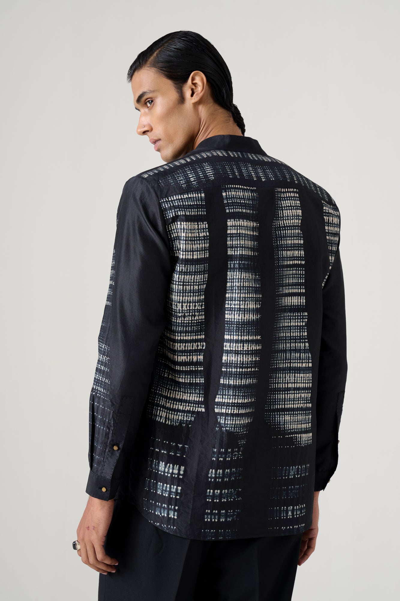 GOUR-SHIRT