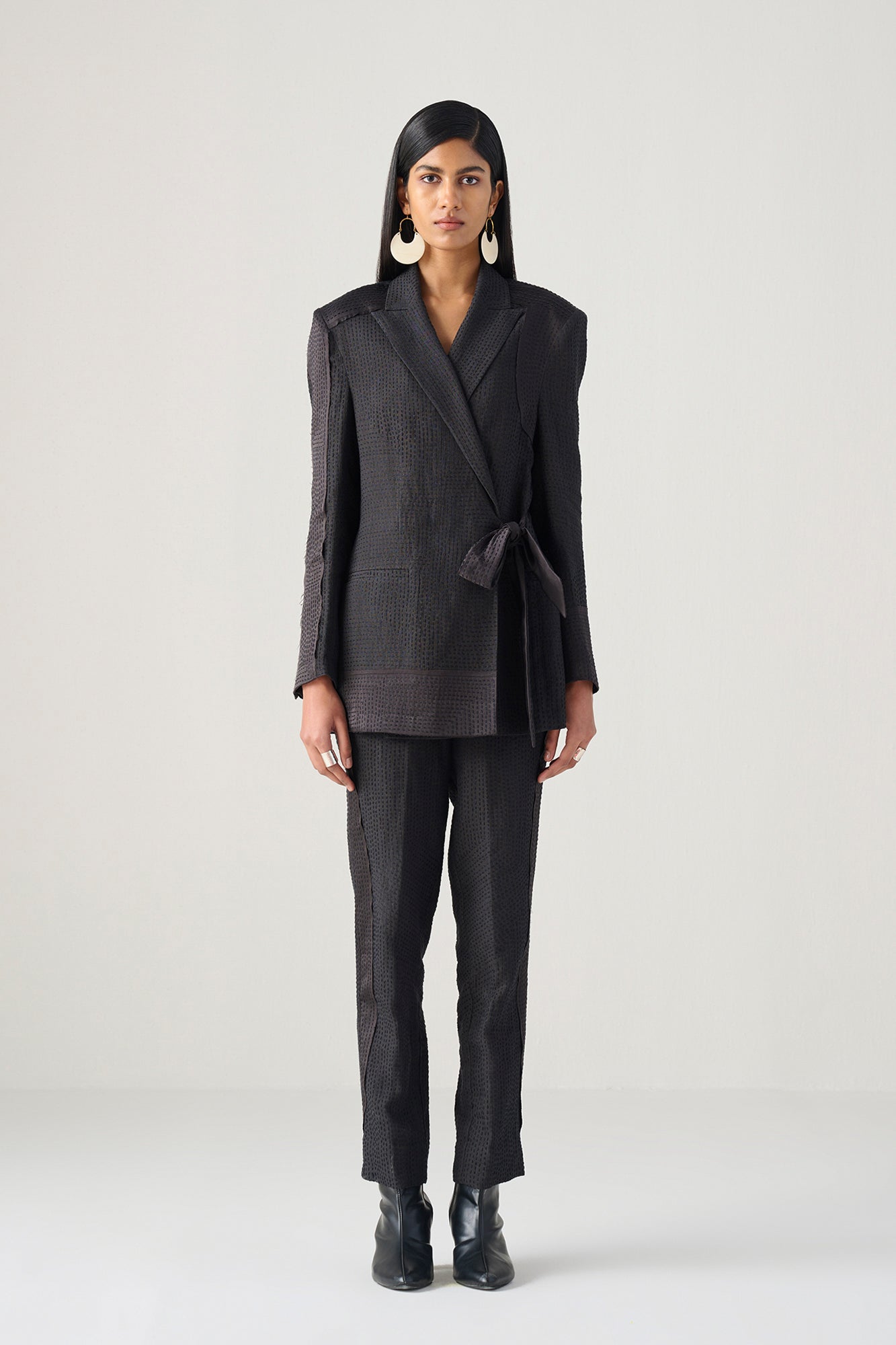 AADYA-JACKET SET