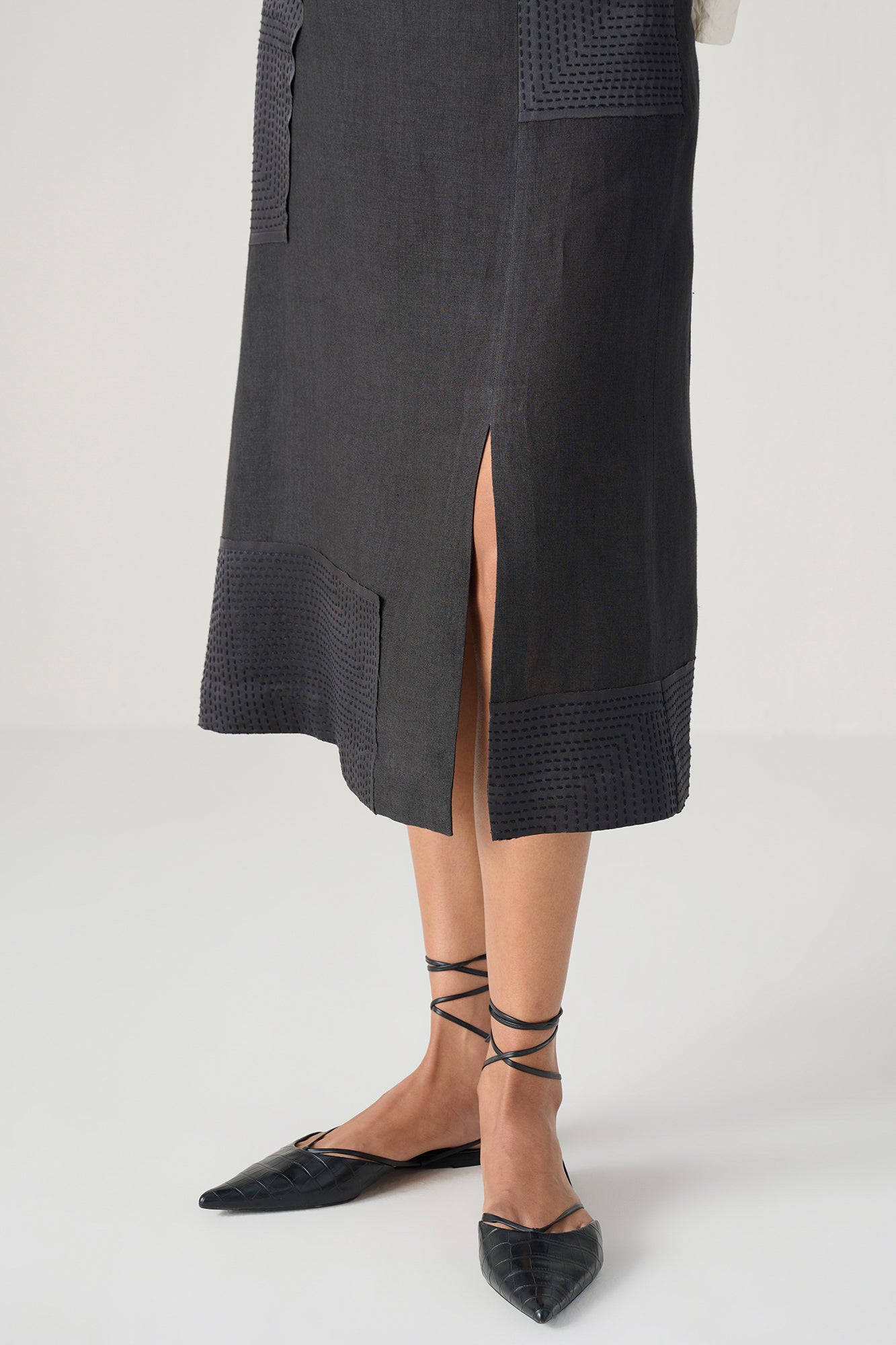 NAUKA-SKIRT