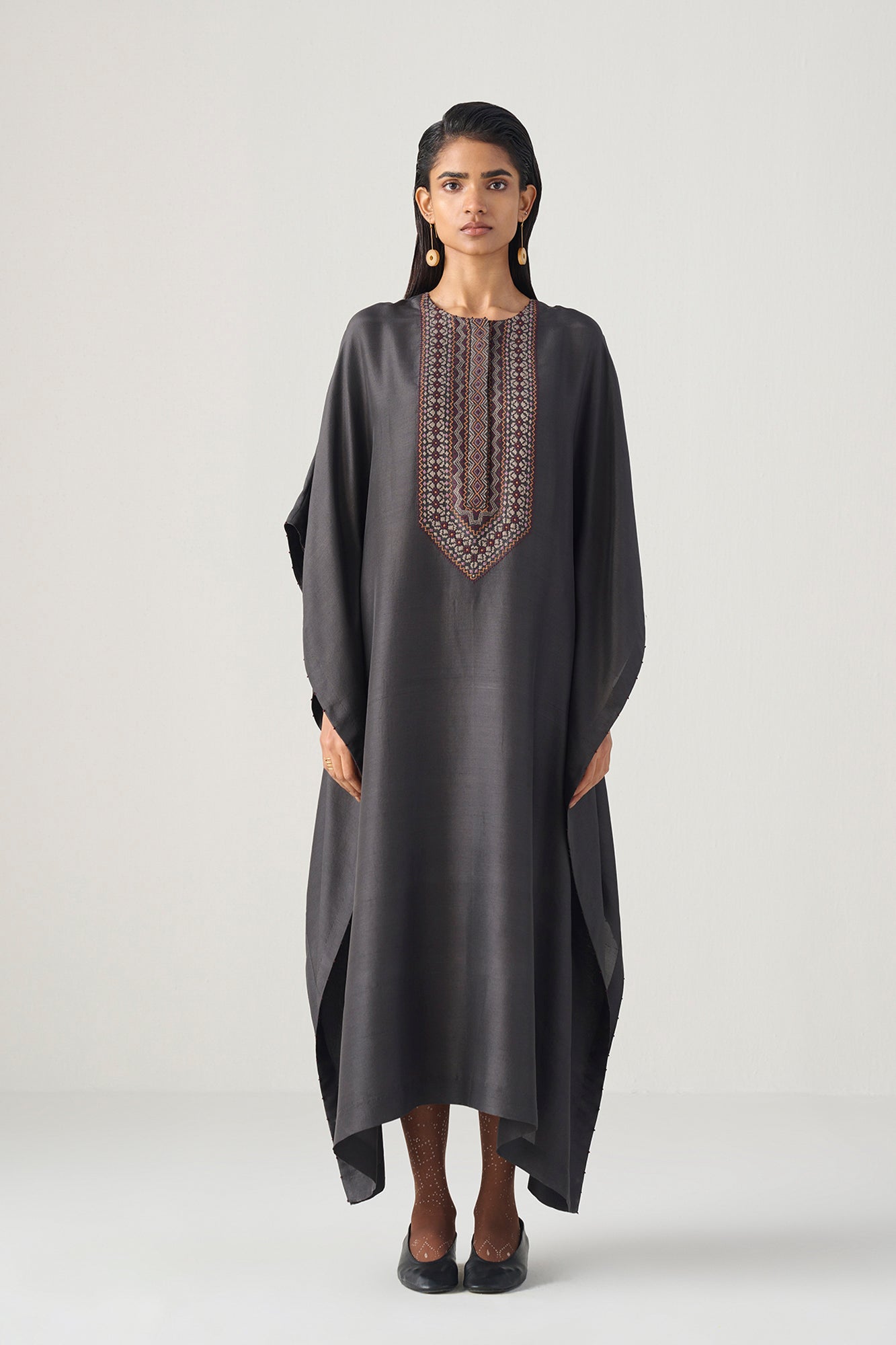 AMVI-KAFTAN