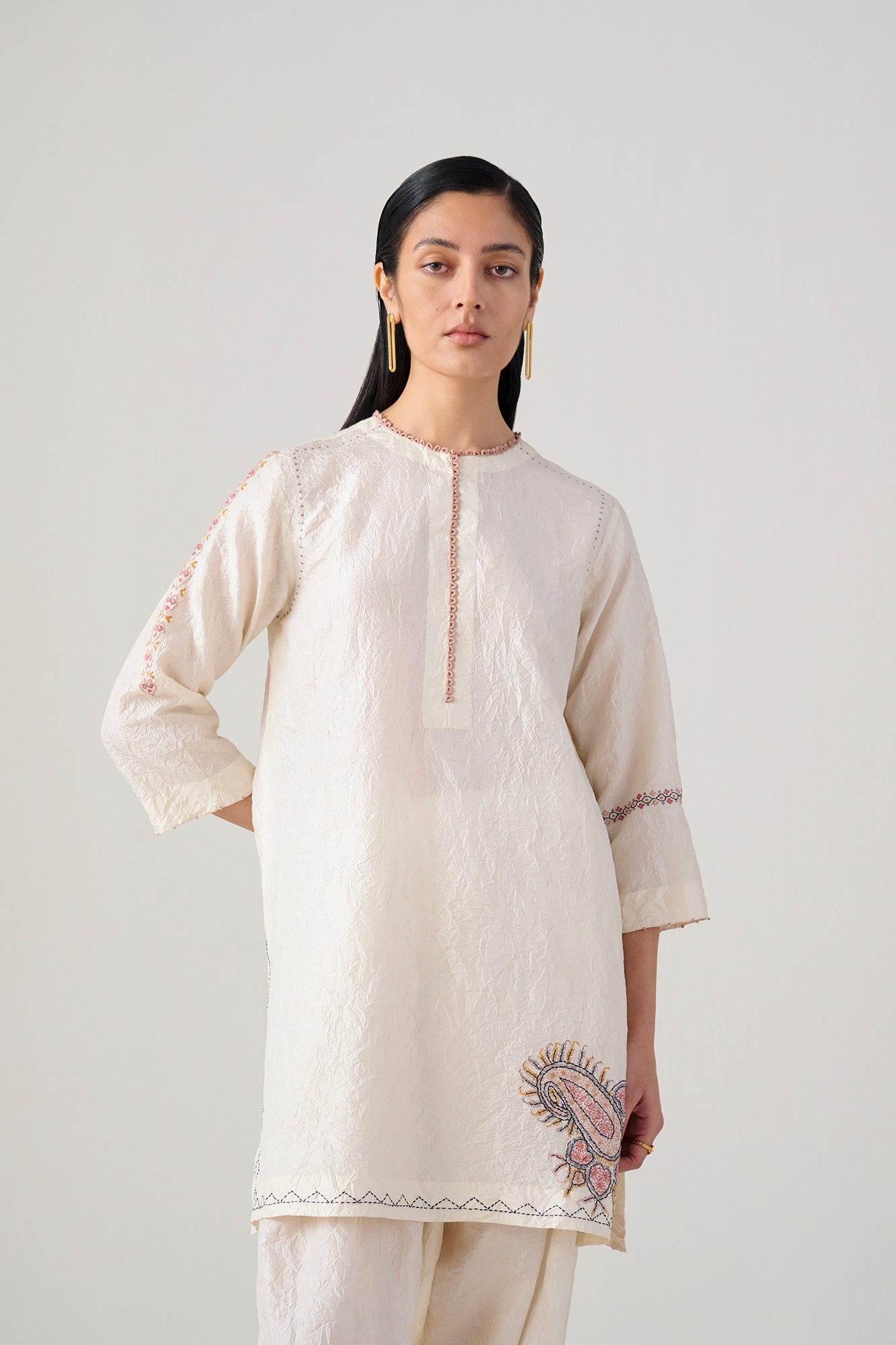 BANAJ-KURTA + TRS