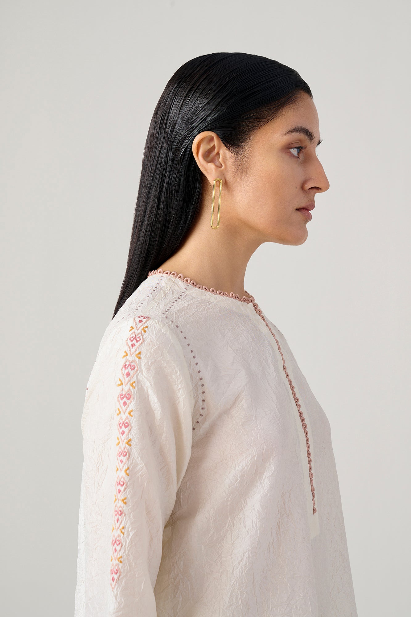 BANAJ-KURTA + TRS