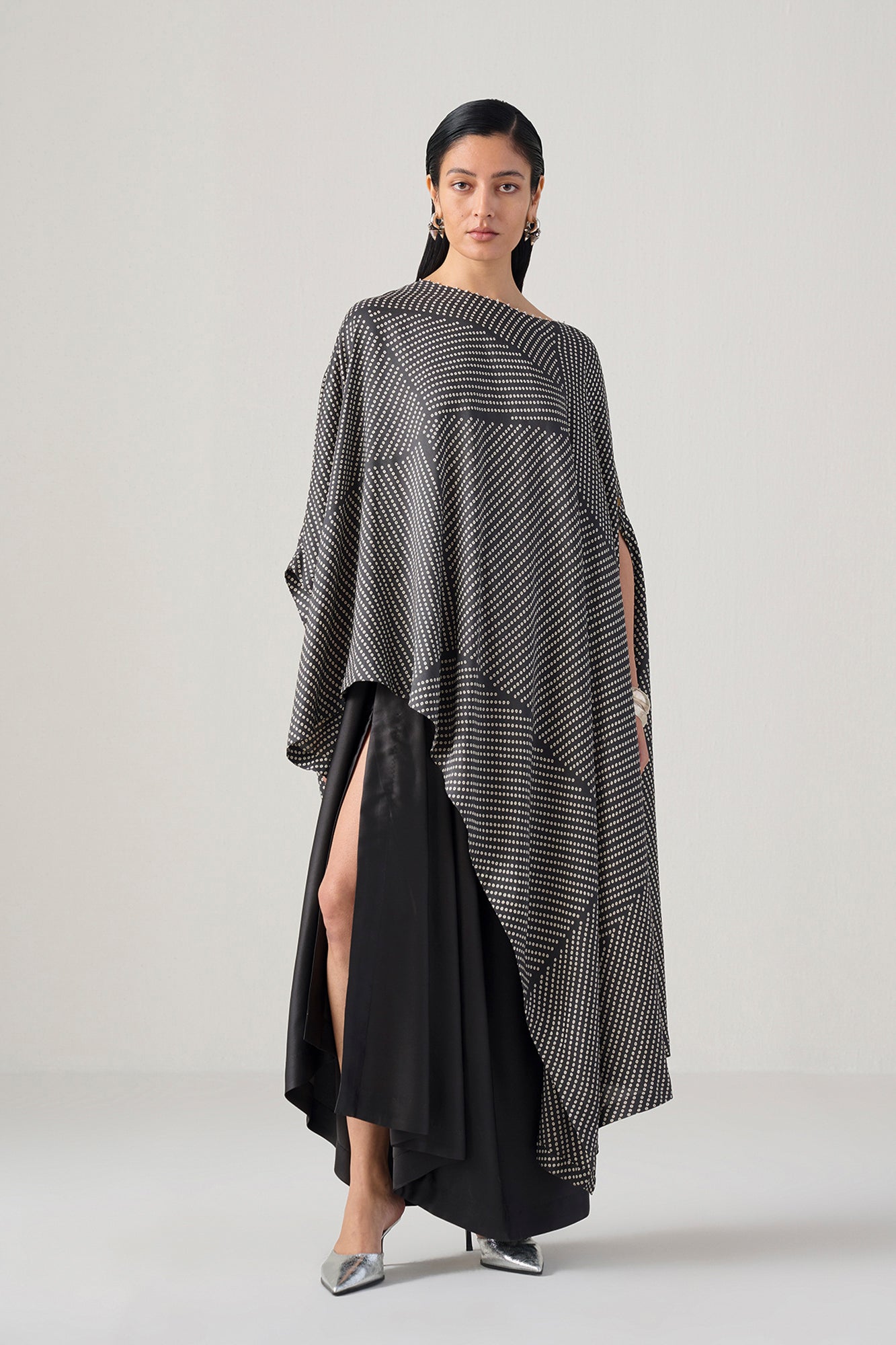 ARNA-PONCHO SET