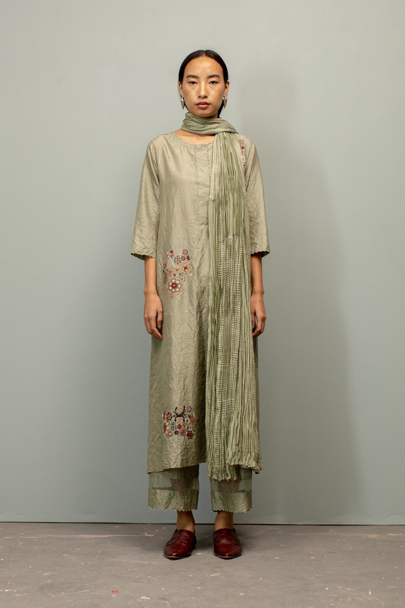 Tiyasa-KURTA SET