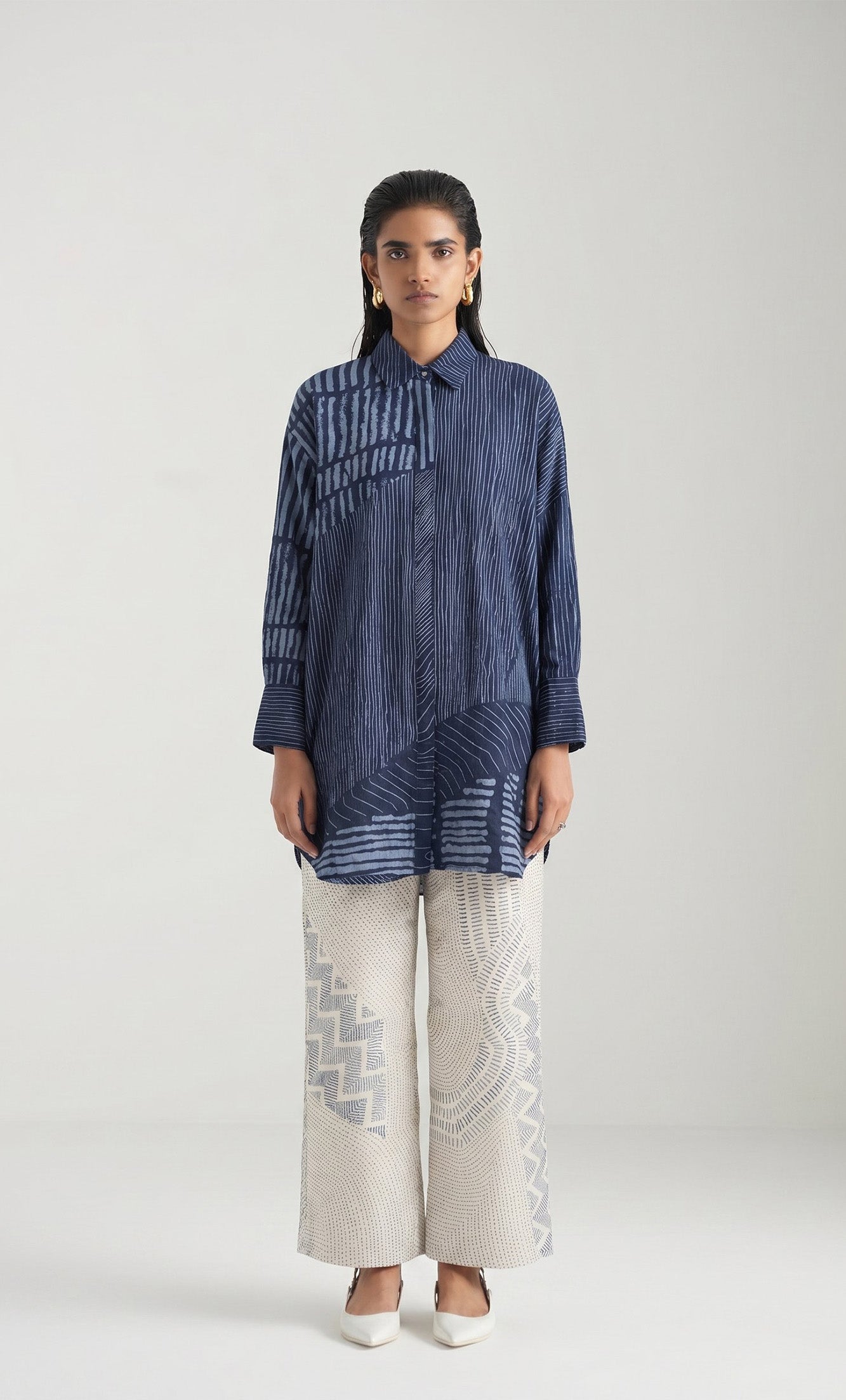 NAVY BLUE EVA PRINT LONG SHIRT