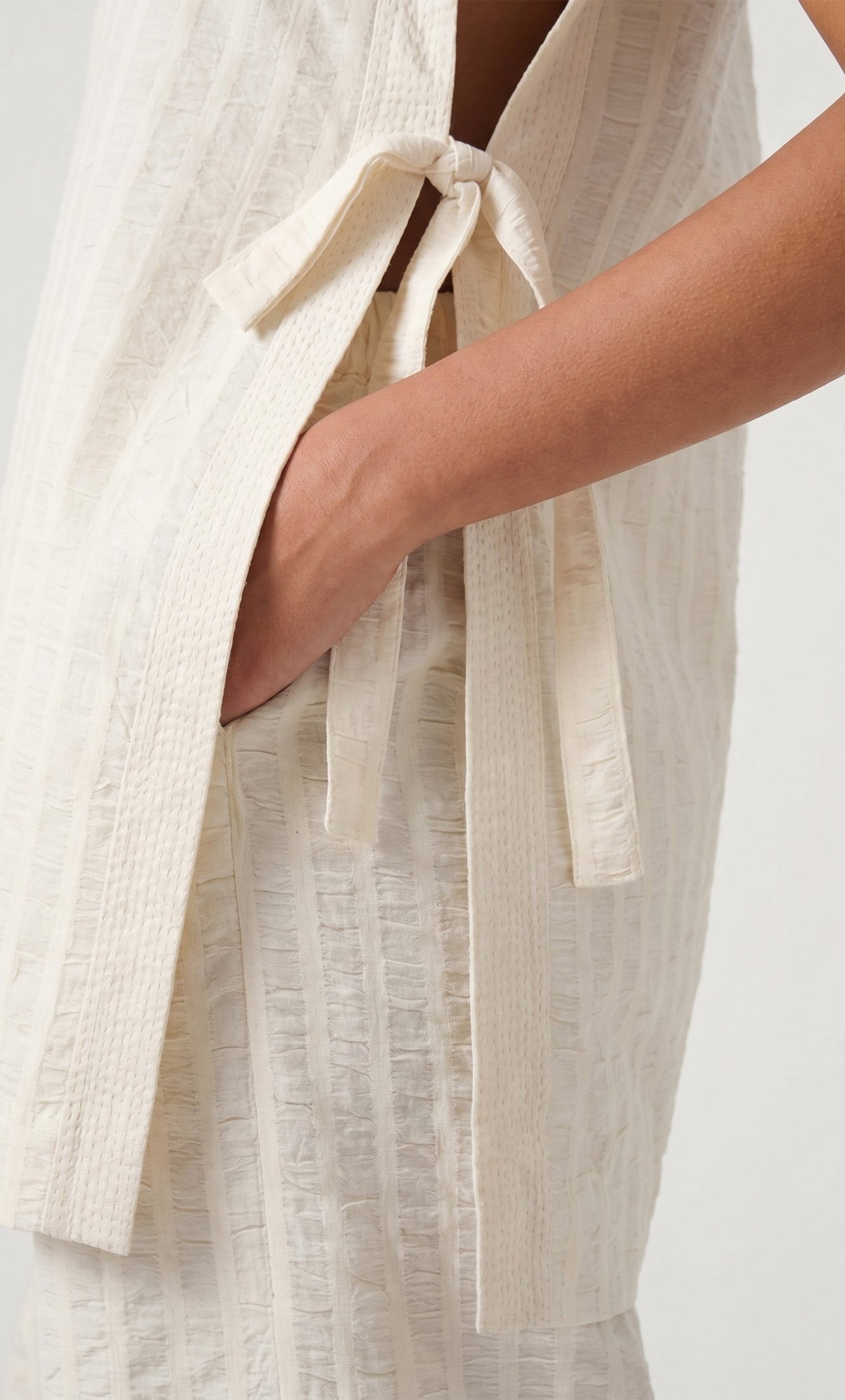 BADAMI TONAL KANTHA WORK SET