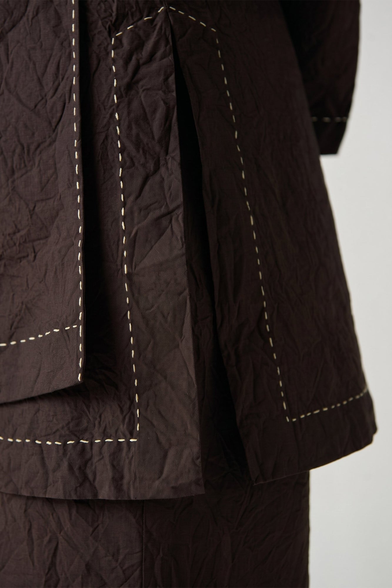 CHOCOLATE BROWN OVERLAPPED JACKET
