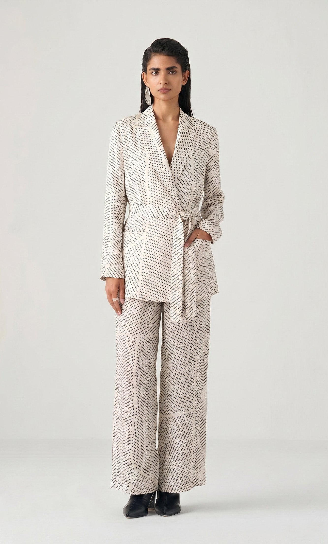 BADAMI BROKEN BANDHANI JACKET SET