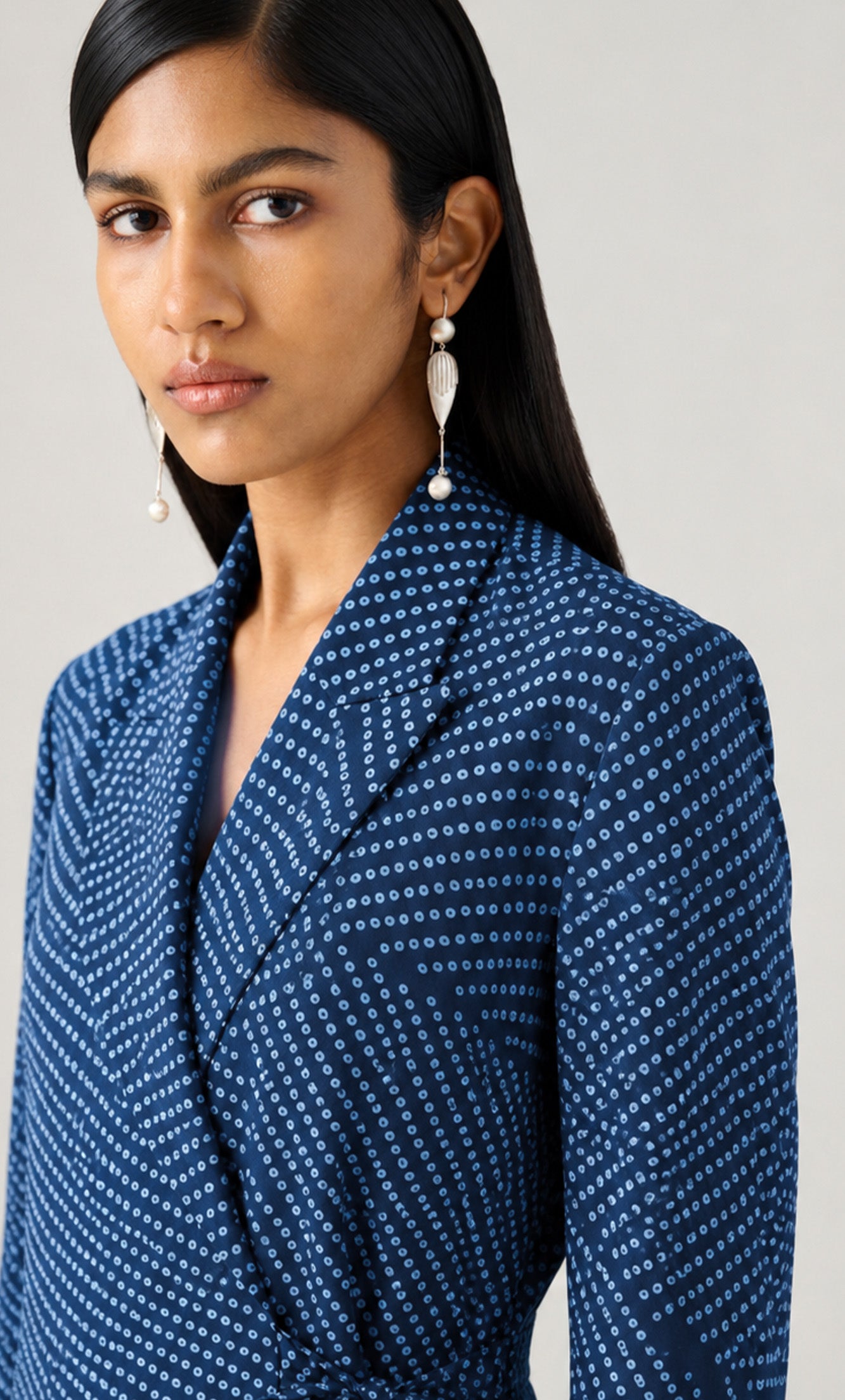 AVATAR BLUE BROKEN BANDHANI PRINT JACKET DRESS