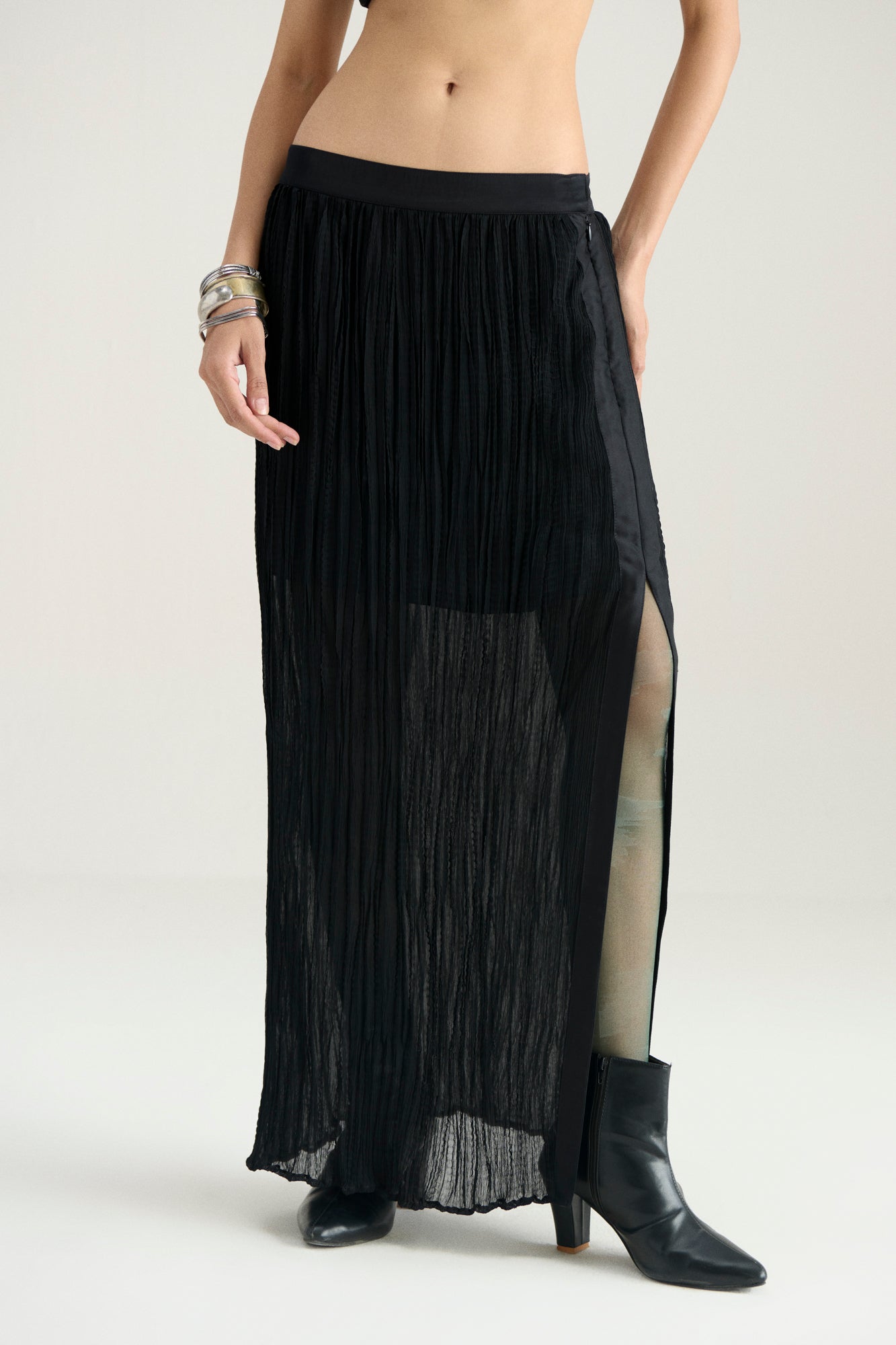 ADVA-SKIRT