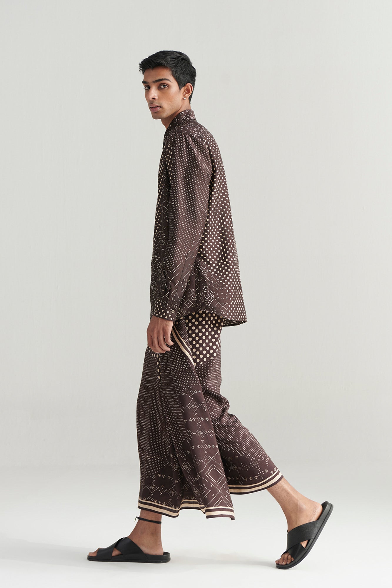 KAVI-SHIRT