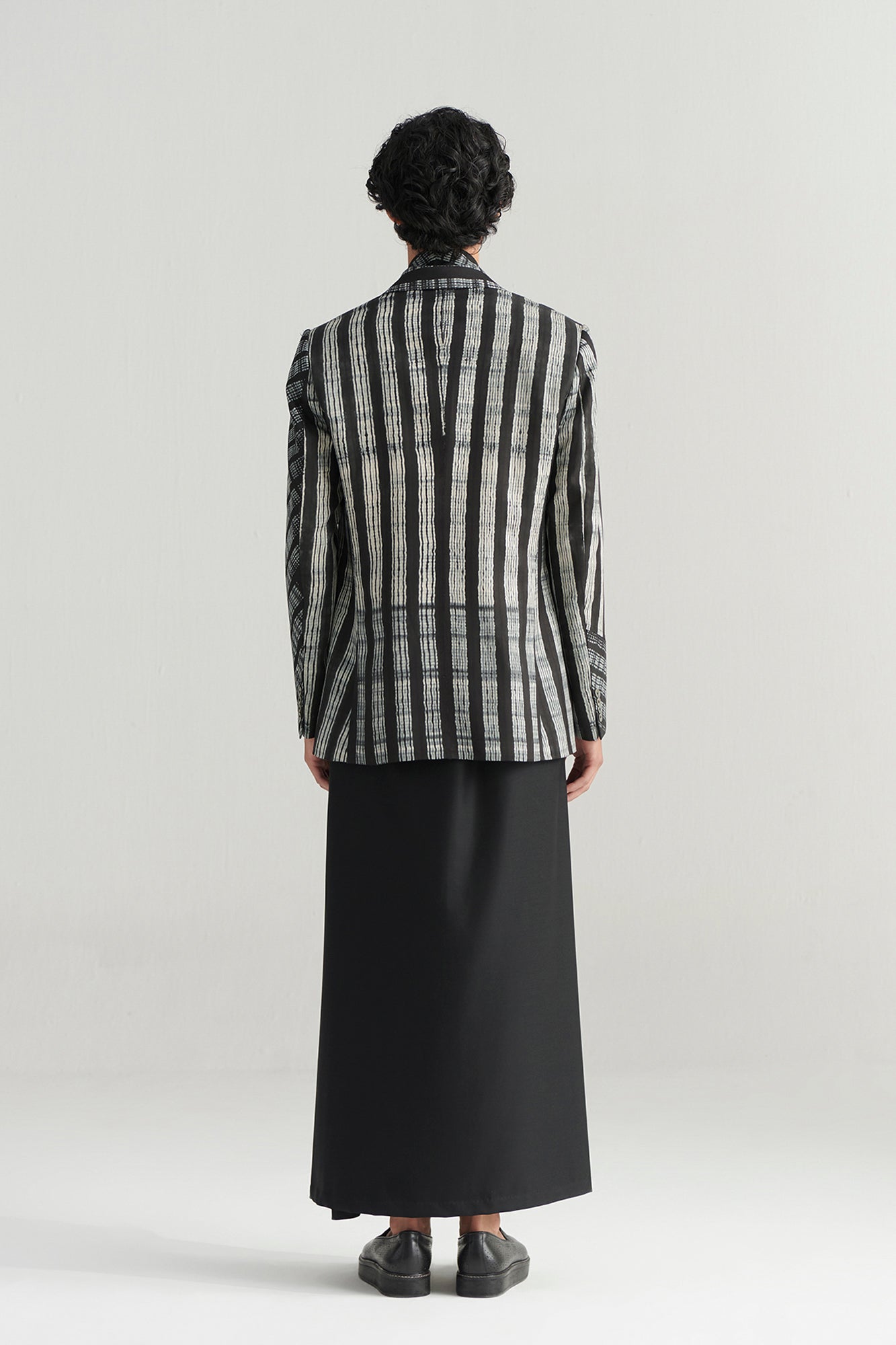 UWAK-JACKET