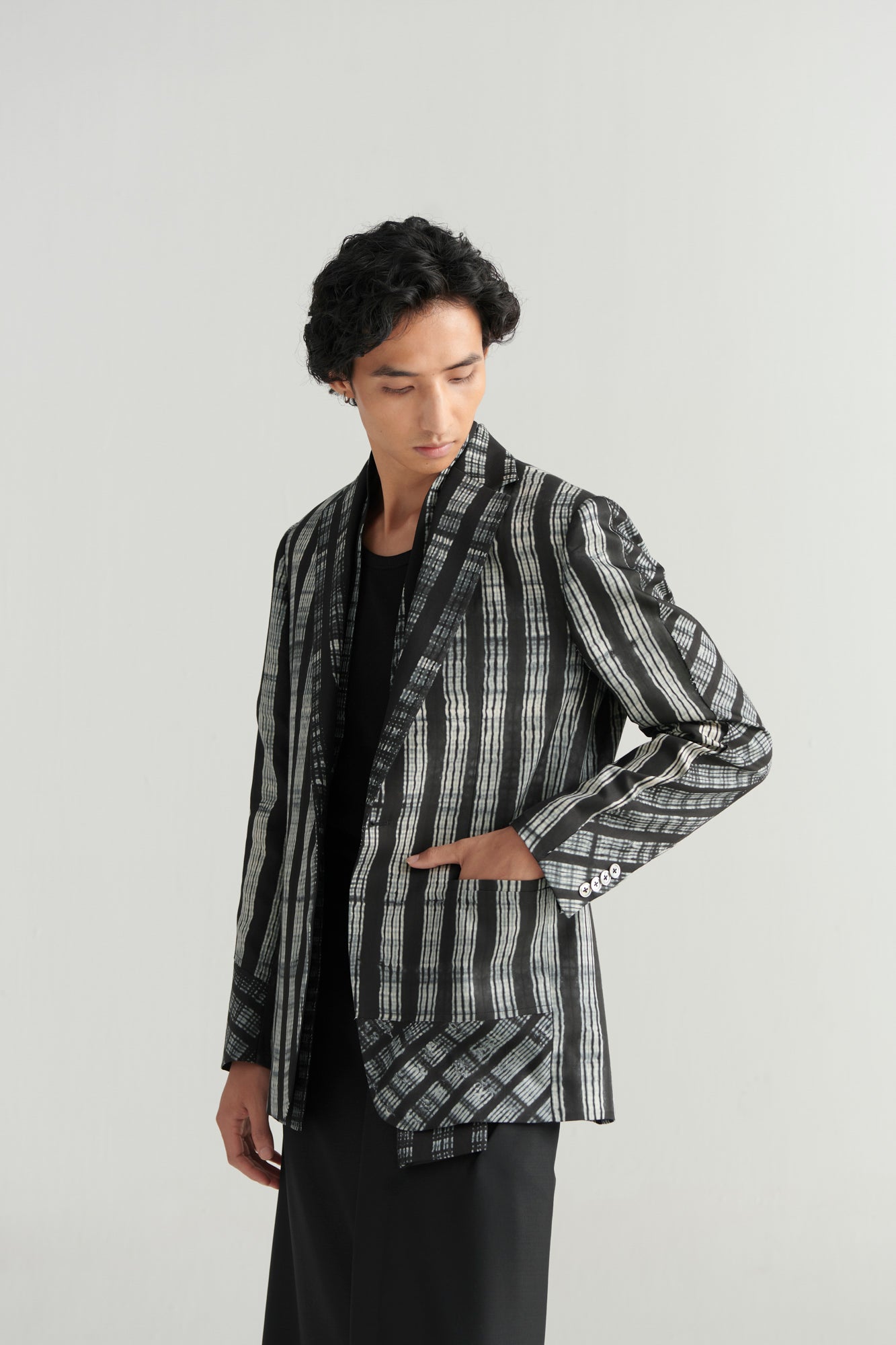 UWAK-JACKET