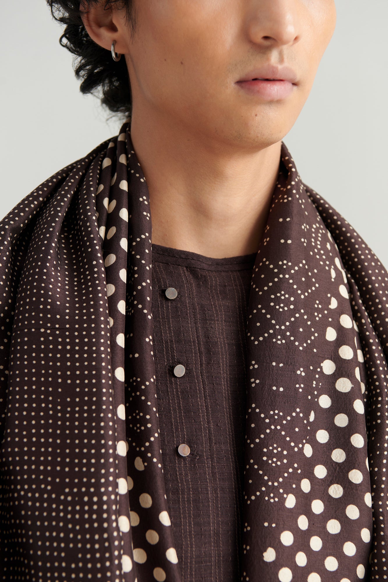 ANAGI-KURTA SET WITH PRINTED STOLE