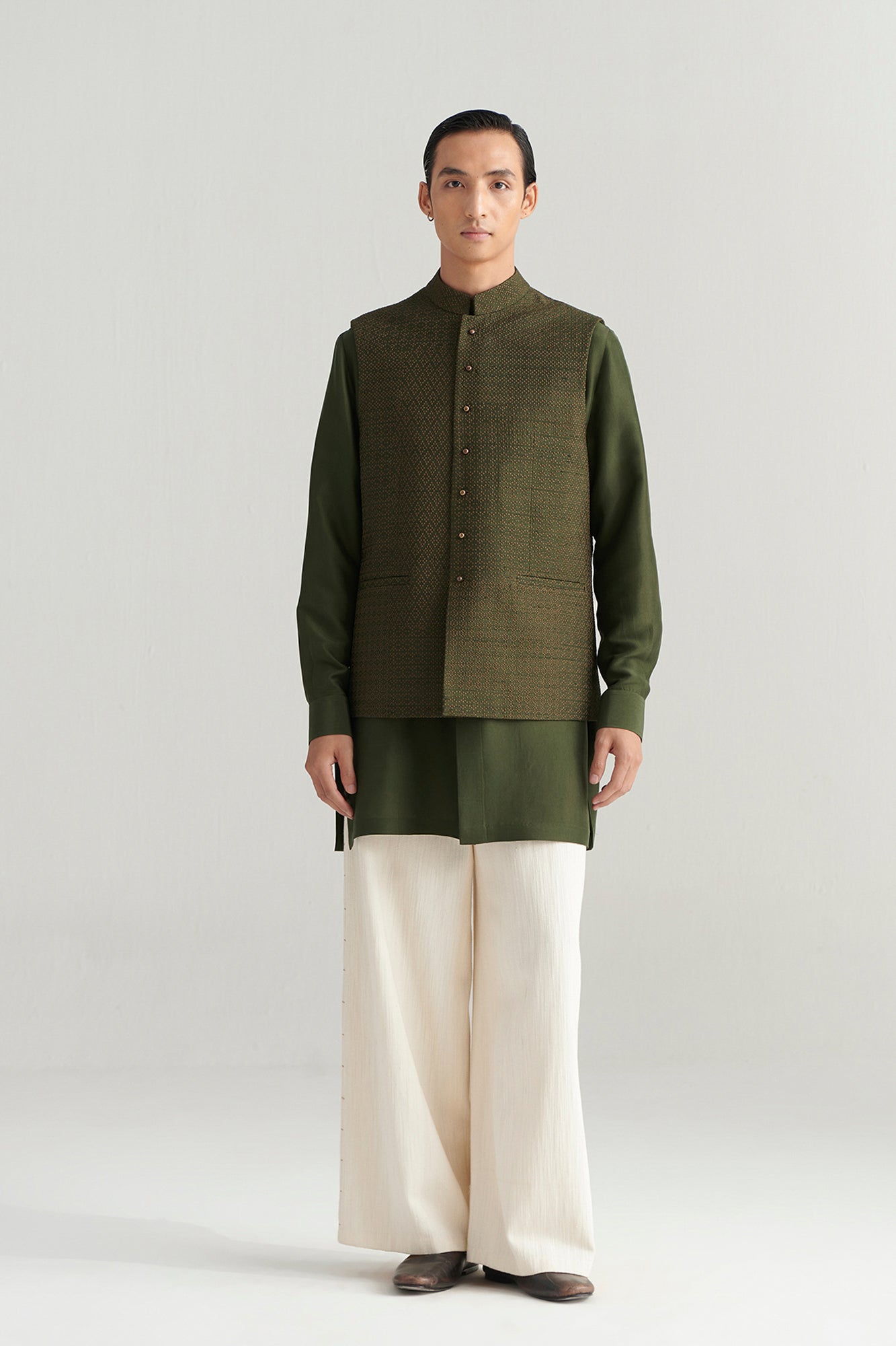 AZRU-SADRI KURTA SET