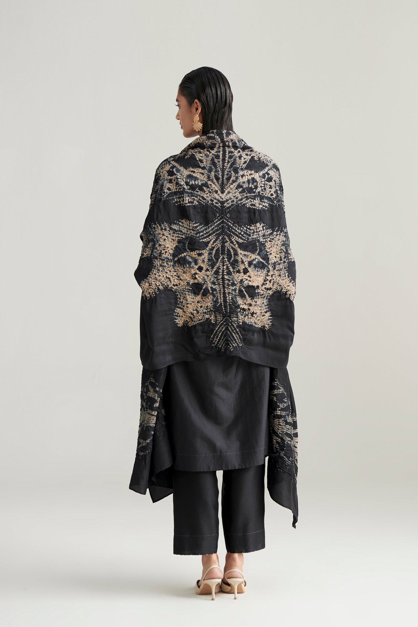 AMAYA-DUPATTA