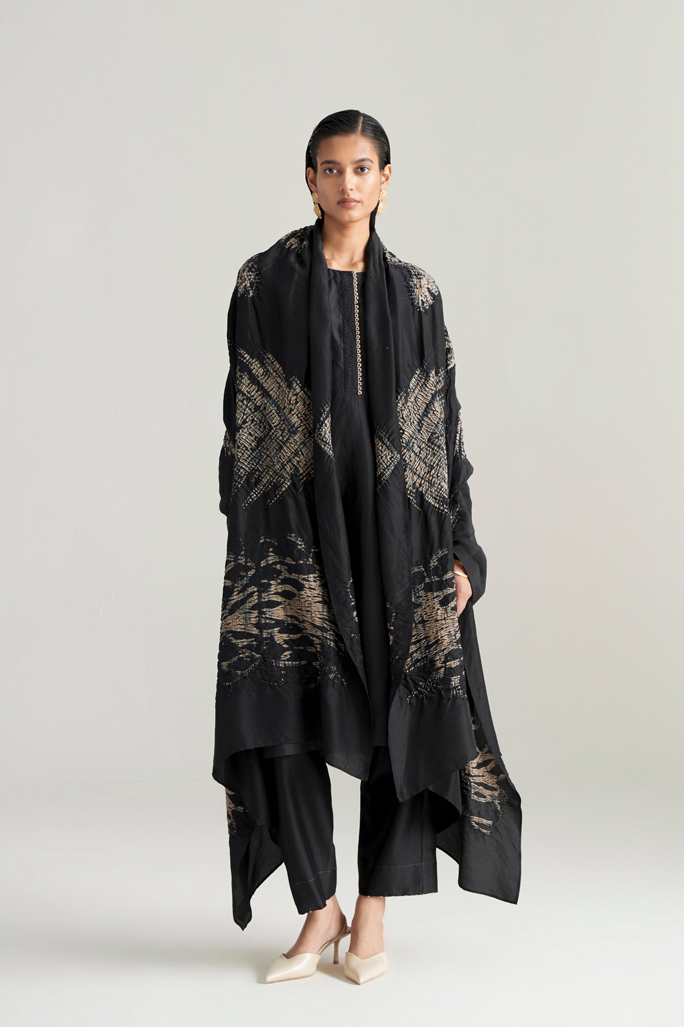 AMAYA-DUPATTA