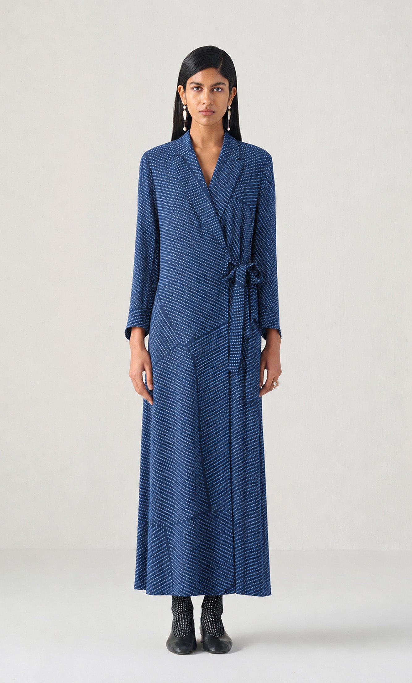 AVATAR BLUE BROKEN BANDHANI PRINT JACKET DRESS
