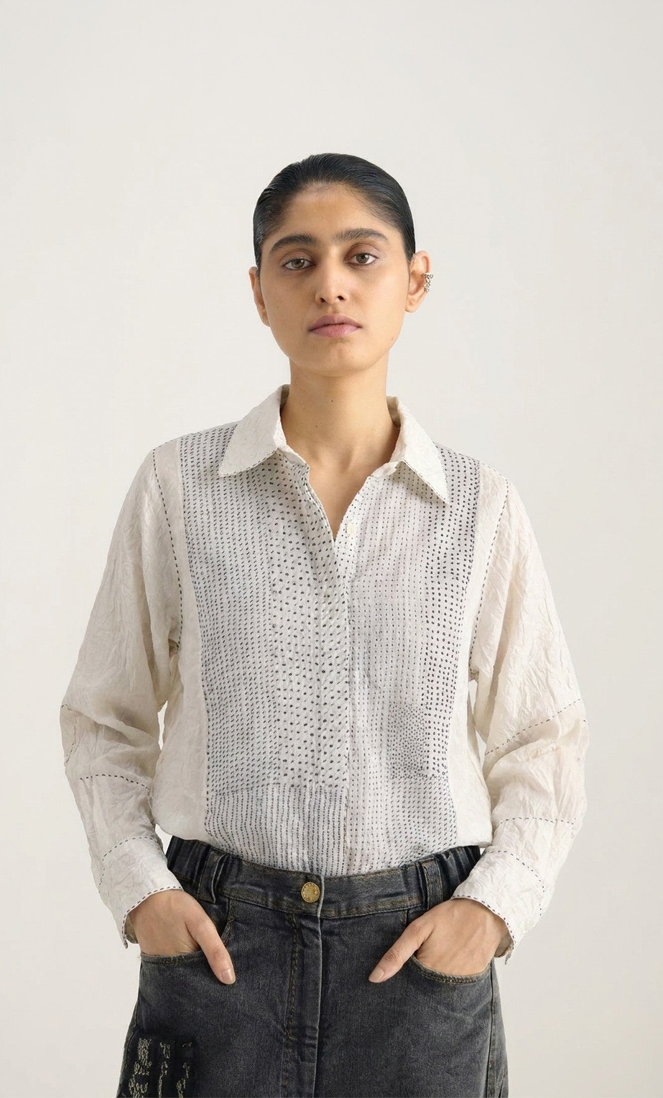 SUZIE KANTHA TOP