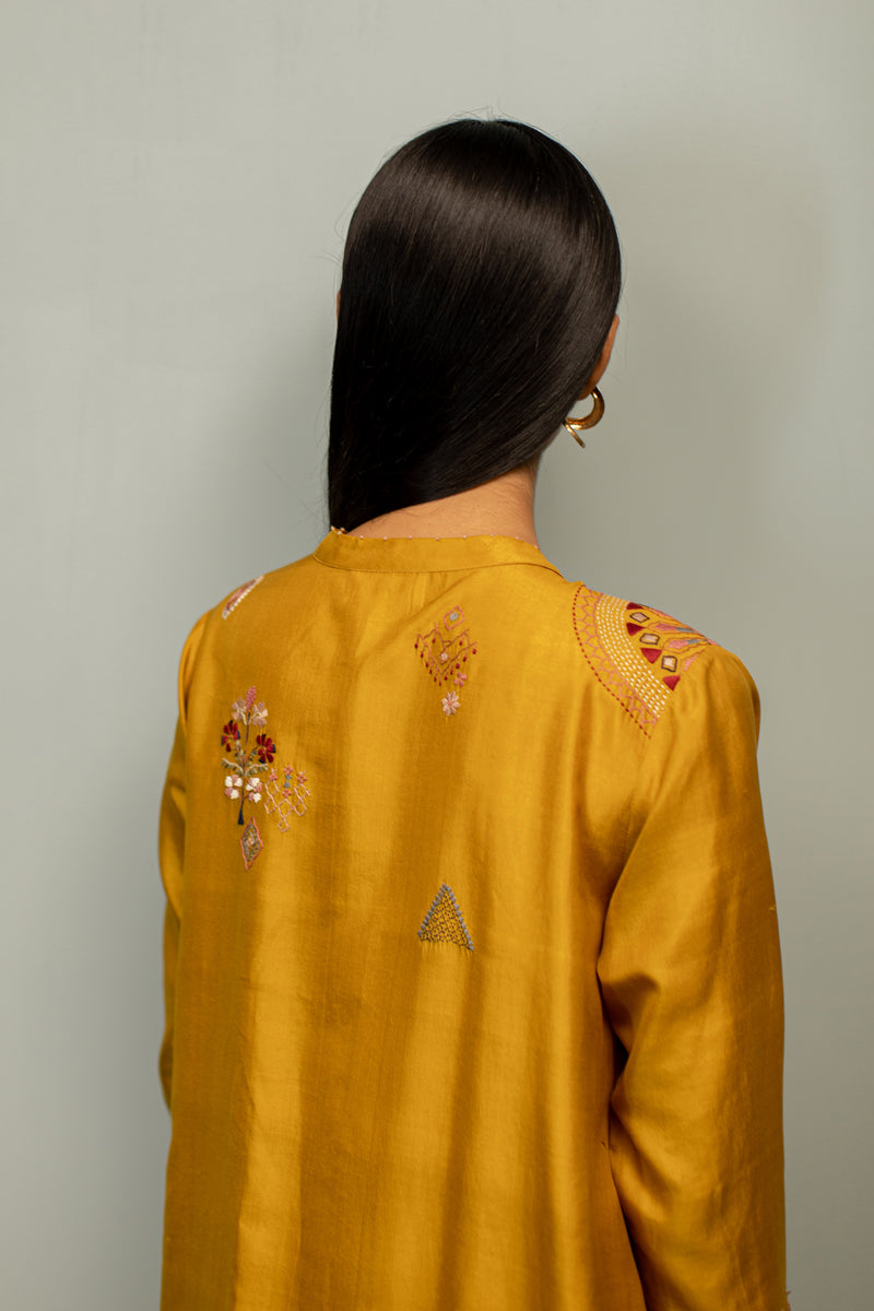 Aaoka Tunic